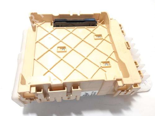 Fuse box TOYOTA AURIS (_E18_)  | BP9830458E1 