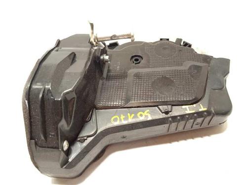 Used Rear left lock TOYOTA YARIS (_P13_) 1.5 (NSP131_) (112 hp) 12683618