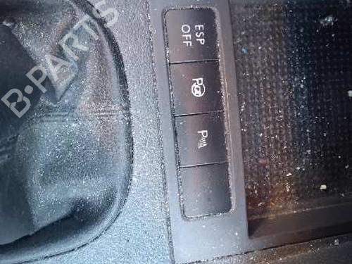 Radiator fan VW TOURAN (1T1, 1T2) 1.9 TDI | BP13634812M35 