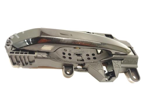 front-right-exterior-door-handle-audi-q5-sportback-fyt-2020-31933553 main image