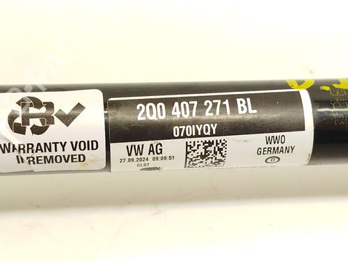 Left front driveshaft SEAT IBIZA V (KJ1, KJG) 1.0 TSI | BP29725184M38