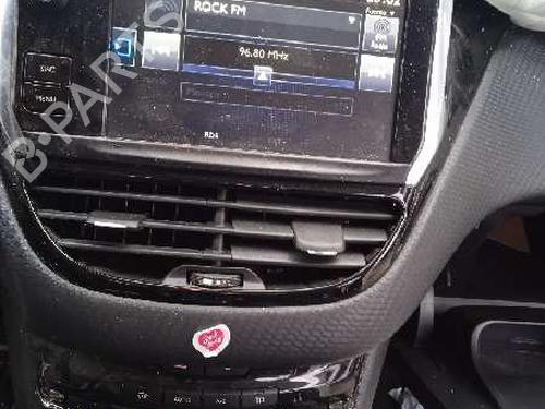 Fuse box PEUGEOT 2008 I (CU_) 1.6 BlueHDi 100 | BP16013932E1 