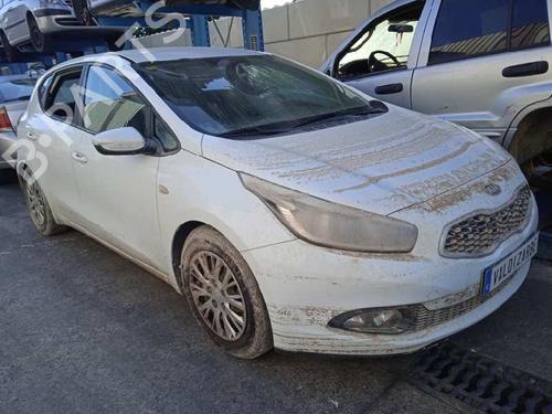 Used Parts KIA CEE'D (JD) 1.4 CVVT 1552198