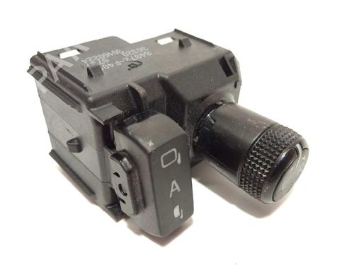 mirror-switch-toyota-c-hr-_x1_-84872f4010-2016-16499822 main image