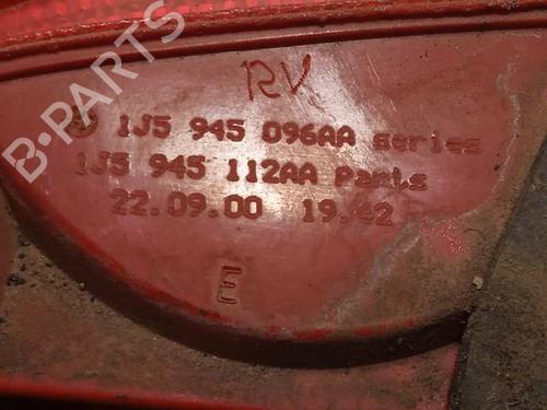 Right taillight VW BORA I (1J2) 1.6 | BP15243181C35 