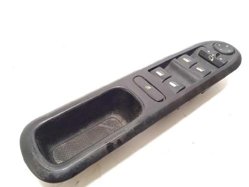 Used Left front window switch Left front window switch 15600292 15600292