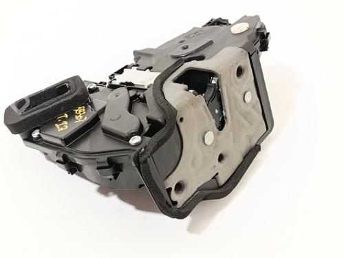 Fechadura trás esquerda Fechadura trás esquerda VW TIGUAN (AD1, AX1) 2.0 TDI (150 hp) 36031831 36031831