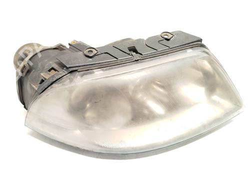 Used Right headlight Right headlight VW PASSAT B5.5 (3B3) 4.0 W8 4motion (275 hp) 33240870 33240870