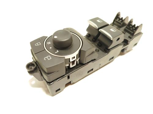 Used Left front window switch Left front window switch 33456714 33456714