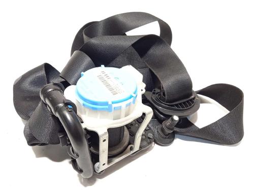 Used Front right seatbelt MERCEDES-BENZ GLA-CLASS (X156) GLA 200 CDI / d (156.908) (136 hp) 17575943