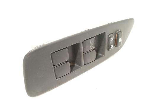 Used Left front window switch TOYOTA AURIS (_E15_) 1.4 D-4D (NDE150_, NDE150R) (90 hp) 31190315