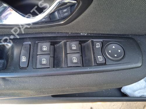 Front right window mechanism RENAULT MEGANE III Hatchback (BZ0/1_, B3_) 1.6 16V (BZ1B, BZ1H) | BP25715413C23 