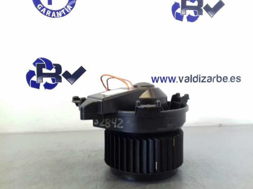 Used Heater blower motor MERCEDES-BENZ CLA Coupe (C117) [2013-2019]  1134956