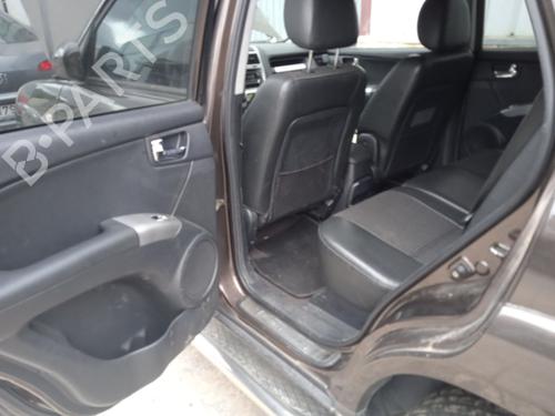 Left front window switch KIA SPORTAGE II (JE_, KM_) 2.0 CRDi | BP22729390I27 