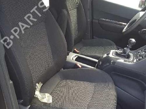 Radio PEUGEOT 5008 (0U_, 0E_) 1.6 HDi | BP7209200E6 