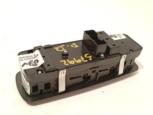 Left front window switch MASERATI LEVANTE SUV (M161) 3.0 D Q4 | BP33704654I27 - Image 3