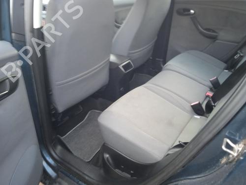 Left headlight SEAT ALTEA (5P1) 2.0 TDI 16V | BP31638926C28 