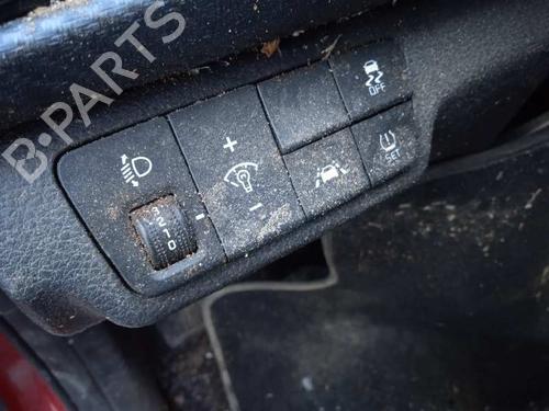 Left front window switch KIA RIO IV (YB, SC, FB) 1.2 CVVT | BP9415389I27
