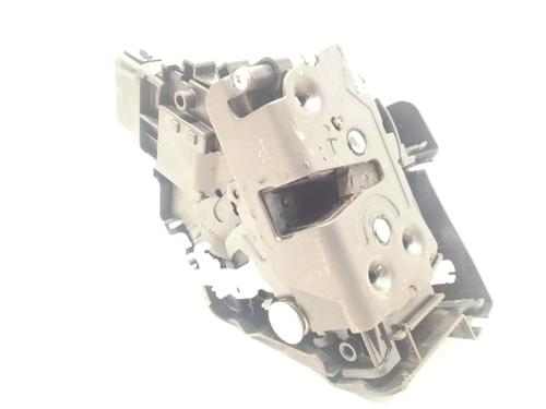 Used Front left lock VOLVO V50 (545) 2.0 D (136 hp) 22728803