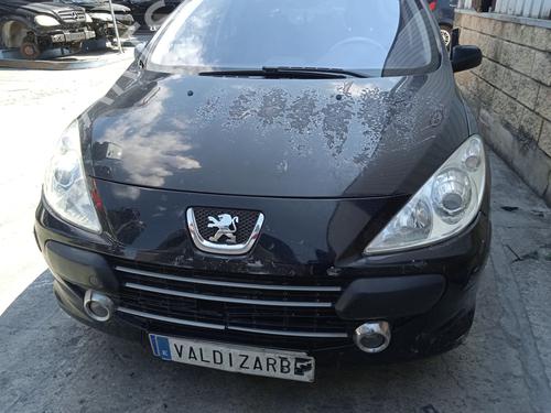 Left headlight PEUGEOT 307 SW (3H) 2.0 16V | BP19396089C28 