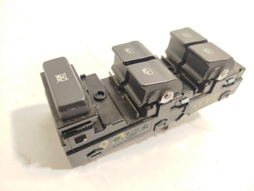 Left front window switch HYUNDAI i30 (PDE, PD, PDEN) 1.5 | BP23951779I27 - Image 2