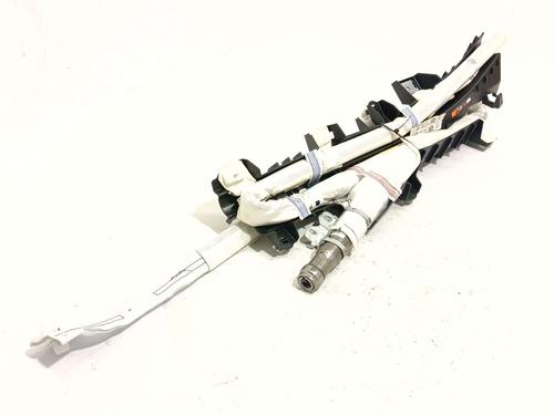 right-curtain-airbag-toyota-c-hr-_x1_-2016-40150918 main image