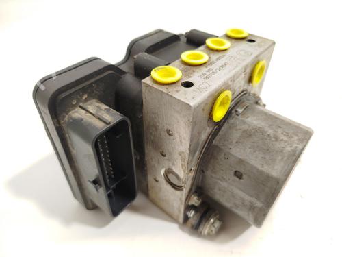 Used ABS pump NISSAN QASHQAI II (J11, J11_) [2013-2026]  28114431