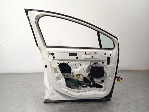 Left front door PEUGEOT 5008 (0U_, 0E_) 1.6 HDi | BP18673190C2 