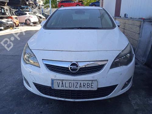 Right tailgate light OPEL ASTRA J (P10)  | BP10983354C80 