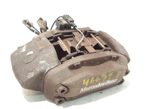 right-front-brake-caliper-mercedes-benz-m-class-w163-1998-1999-2000-2001-2002-2003-2004-2005-25864578 main image