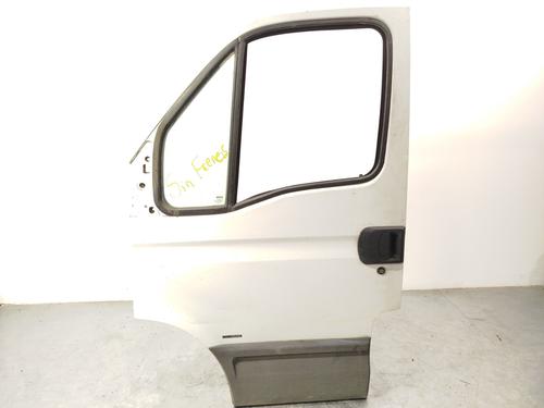 Used Left front door IVECO DAILY IV Van 35S14 C, 35S14 C/P, 35S14 V, 35S14 V/P, 35C14 V,... (136 hp) 28599826