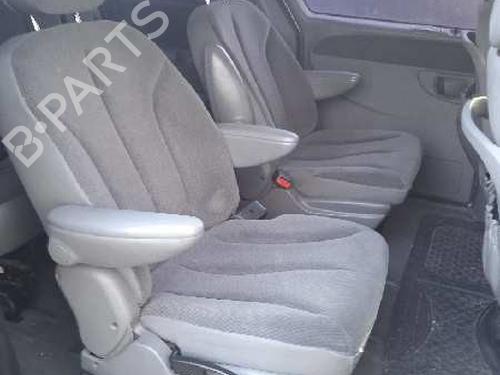 Left front fenders CHRYSLER VOYAGER IV (RG, RS) 2.5 CRD | BP11567942C41 