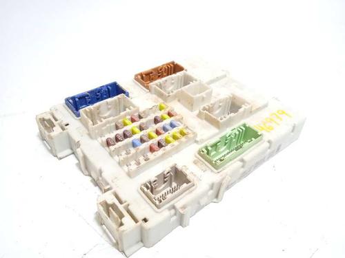 Used Fuse box Fuse box 8959570 8959570