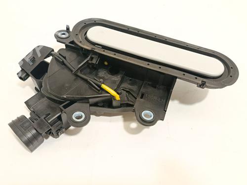 Used Rear left exterior door handle Rear left exterior door handle TOYOTA C-HR (_X1_) 2.0 Hybrid (MAXH10) (112 hp) 36359633 36359633
