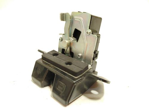 Tailgate lock KIA CARENS IV 1.6 GDi | BP29933058C101