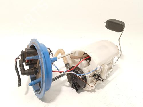 Used Fuel pump Fuel pump VW POLO VI (AW1, BZ1, AE1) 1.0 TSI (95 hp) 31590624 31590624