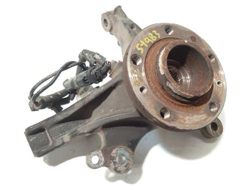 Used Left front steering knuckle PEUGEOT 5008 II (MC_, MJ_, MR_, M4_) 1.2 THP (MRHNYH, MRHNYW, MRHNSJ, MRHNSU, MRHNSM) (131 hp) 15832080