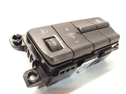 Used Headlight switch Headlight switch 8260534 8260534