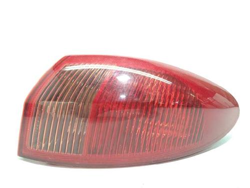 Used Right taillight ALFA ROMEO 147 (937_) 1.9 JTDM 8V (937.AXD1A, 937.AXU1A, 937.BXU1A) (120 hp) 10083872