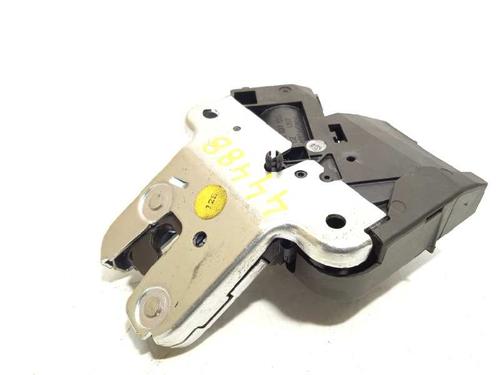 Used Tailgate lock VW JETTA III (1K2) 1.9 TDI (105 hp) 7450794