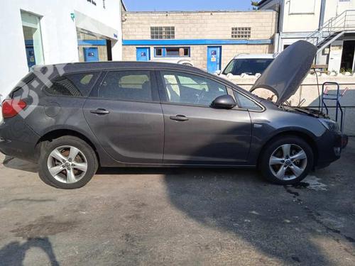Used Parts OPEL ASTRA J Sports Tourer (P10)  1.7 CDTI (35)  935012