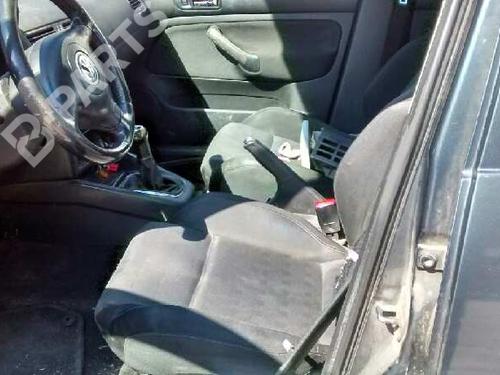Forra frente direita VW BORA I (1J2) 1.9 TDI | BP1120161C59