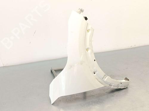 right-front-fenders-nissan-juke-f16_-2019-38348493 main image