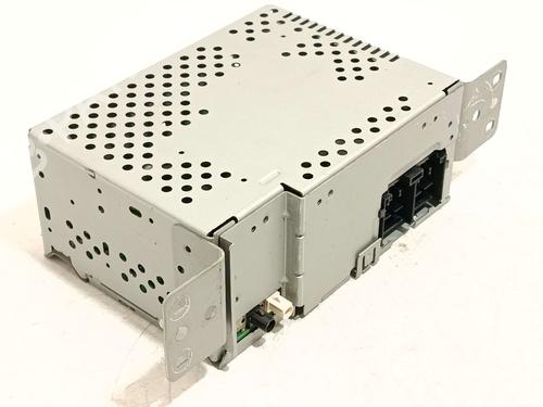 Used Radio Radio 39096075 39096075
