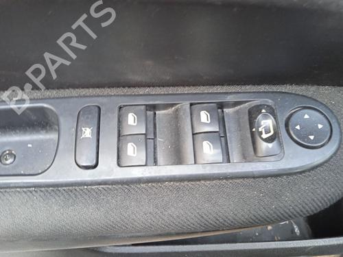 Left headlight PEUGEOT 307 SW (3H) 2.0 16V | BP19396089C28 