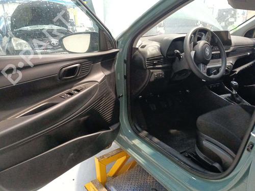 Left front window switch HYUNDAI i20 II (GB, IB) 1.4 CRDi | BP39747570I27 - Image 32