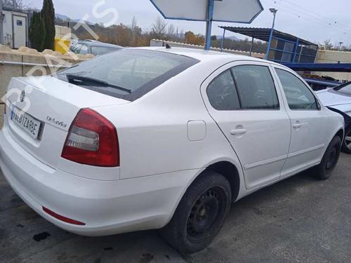 Left mirror SKODA OCTAVIA II (1Z3) | BP17018768C26