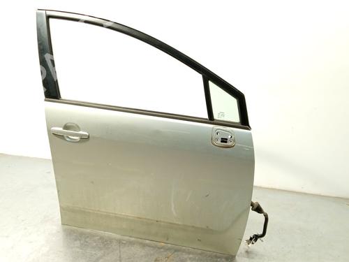 Right front door TOYOTA COROLLA Verso (ZER_, ZZE12_, R1_) 2.2 D-4D (AUR10_, AUR10R) | BP28694770C3