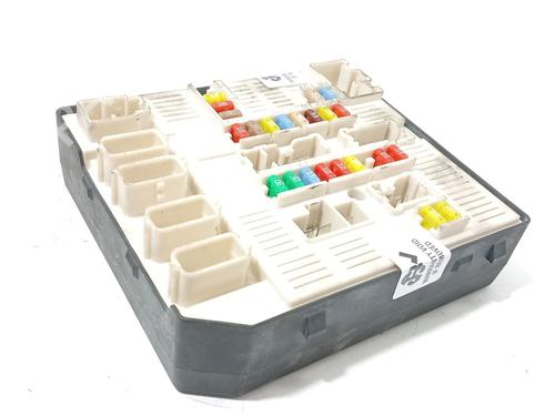 Used Fuse box Fuse box 32701257 32701257