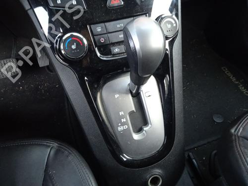 Left headlight CHEVROLET ORLANDO (J309) 2.0 D | BP24930484C28